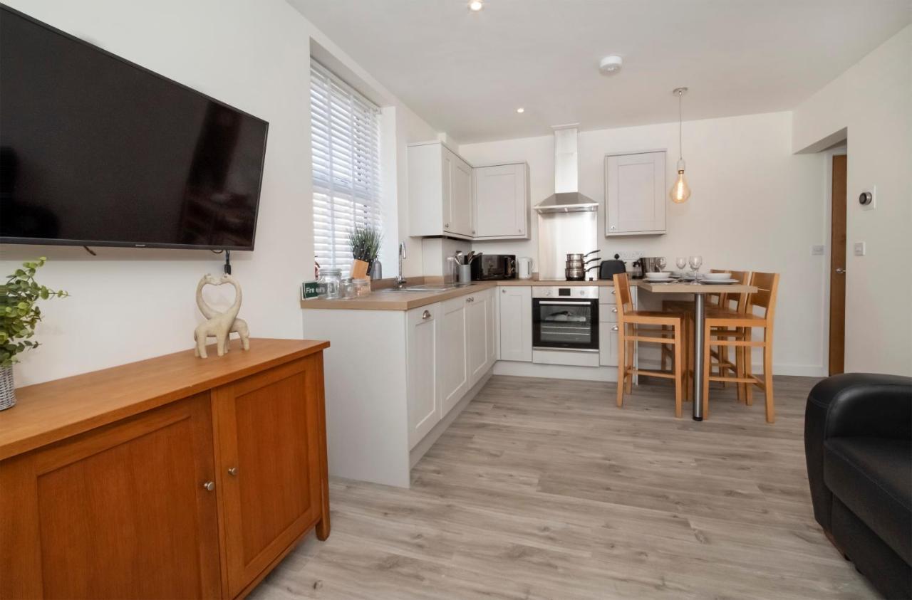 Livingstone Street Apartments With Free Parking York Exterior photo